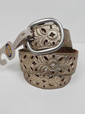 Fossil | Accessories | Fossil Tooled Floral Studded Leather  display picture 3